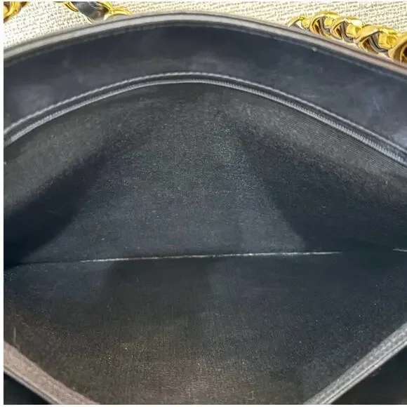 CHANEL 1994 VINTAGE BLACK 24K GOLD CHUNKY CHAIN CLASSIC CC LEATHER TOTE BAG - Picture 4 of 16